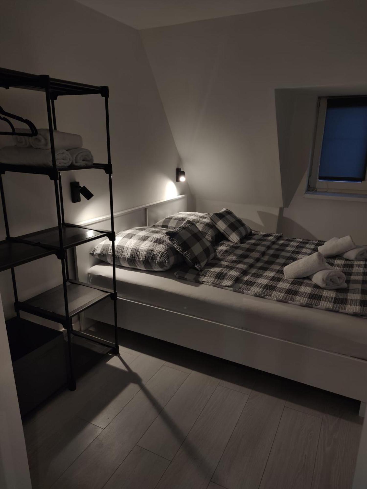 Apartament Michalowskiego W Poblizu Radiostacji Gliwice Bagian luar foto